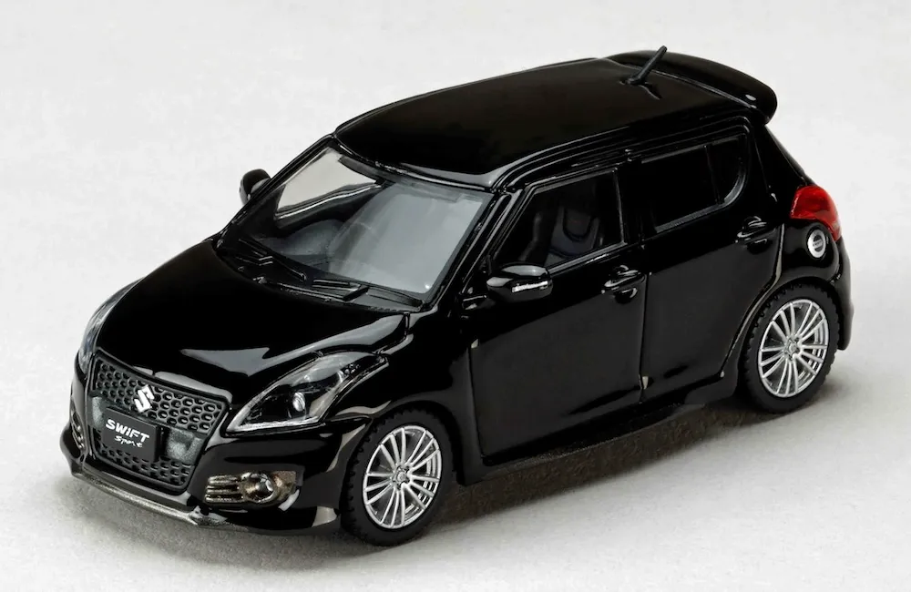[予約] ホビージャパン 1/64 スズキ スイフトスポーツ (ZC32S) 純正オプション装着車 スーパーブラックパール　HJ642082BK