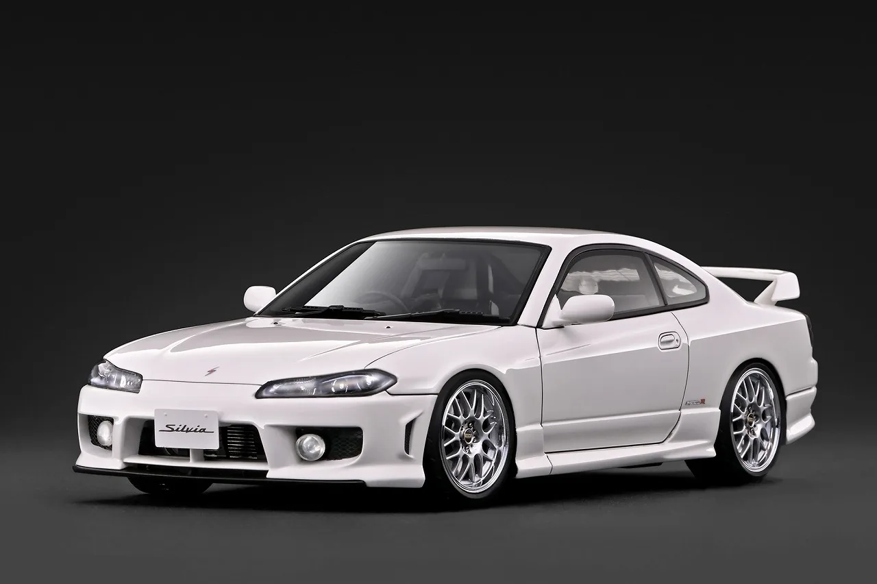 [予約] イグニッションモデル 1/18 ニッサン シルビア spec R (S15) ホワイト　IG4243