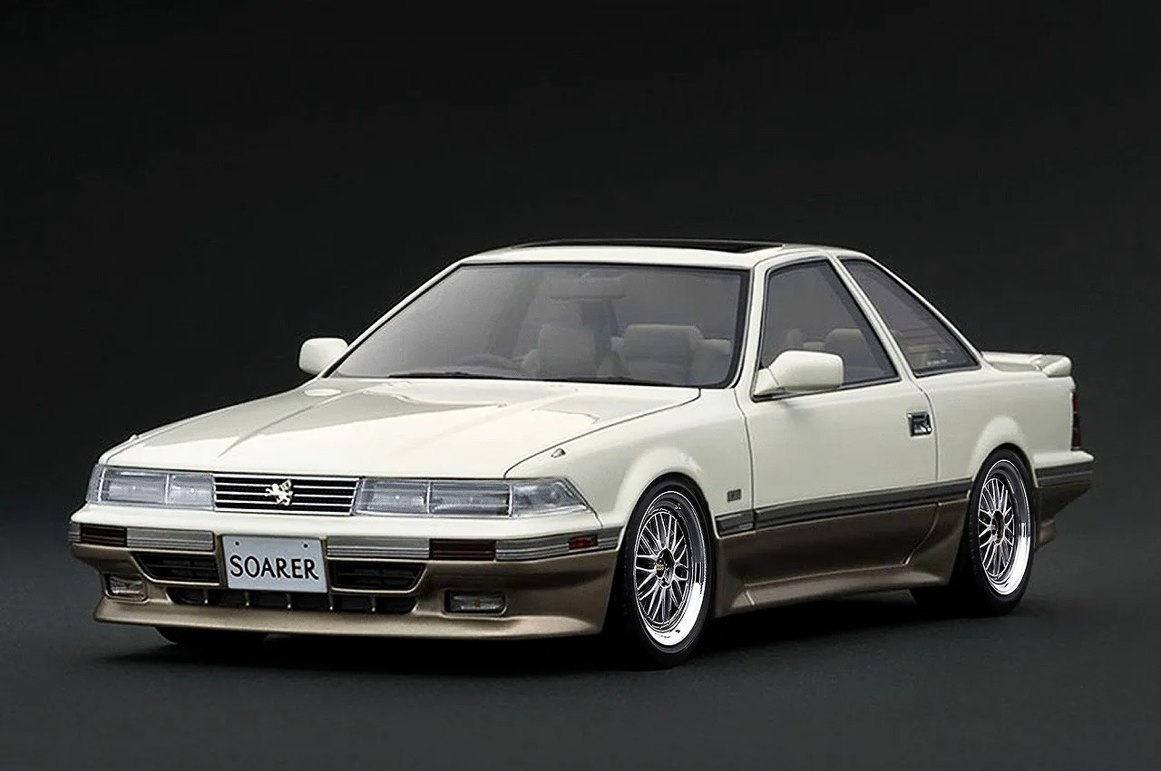 [予約] イグニッションモデル 1/18 トヨタ ソアラ (Z20) 3.0GT-リミテッド パールホワイト/ゴールド　IG4326
