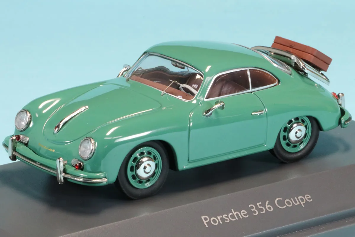 スパーク/シュコー 1/43 ポルシェ 935 クーペ グリーン スリーブ破れ