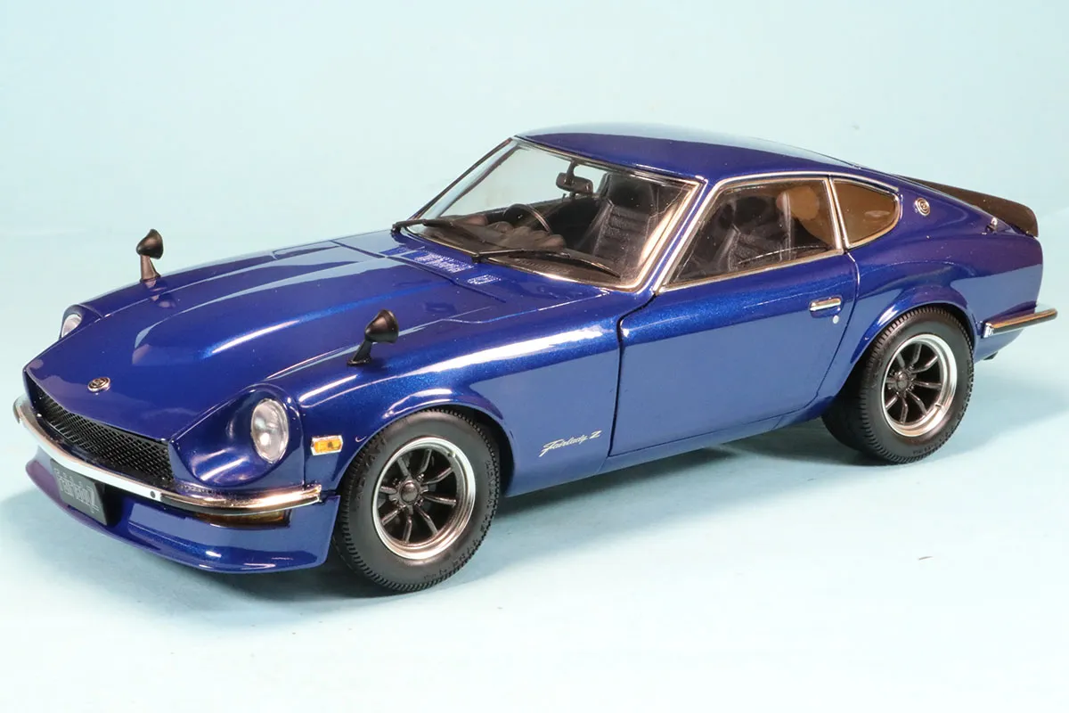 京商 1/18 ニッサン フェアレディ Z-L (S30) ブルーメタリック フル