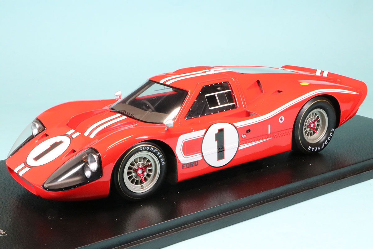 スパーク 1/18 フォード Mk.IV ルマン 24h 1967 Winner No.1　18LM67
