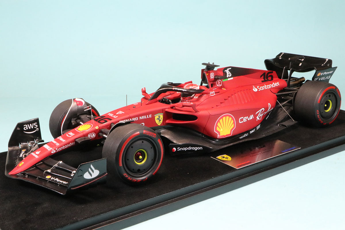 ルックスマート 1/18フェラーリ F1-75 バーレーンGP 2022 C.ルクレール ウィナー　LS18F1041