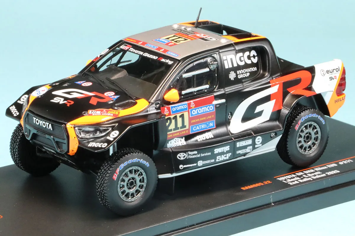 イクソ 1/43 トヨタ GR ハイラックス Evo. DKR ダカール ラリー 2025