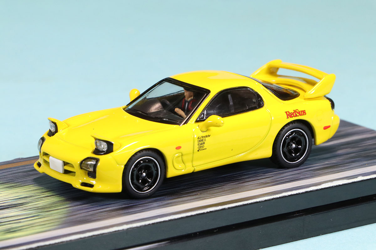 ホビージャパン 1/64 マツダ RX-7（FD3S）RED SUNS / 頭文字D VS 藤原拓海 高橋啓介ドライバーフィギュア付き　HJ645007DA