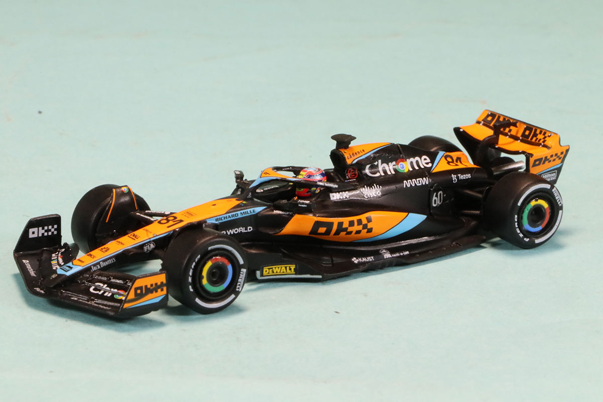 スパーク 1/64 マクラーレン MCL60 No.81 O.ピアストリ　Y292