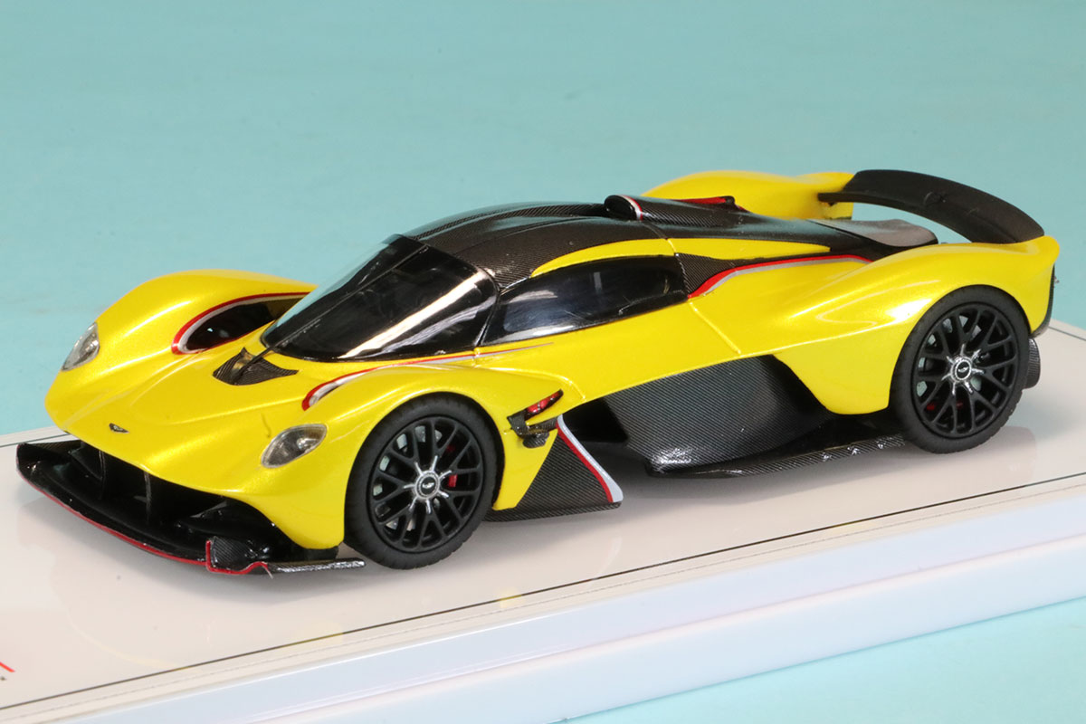 1/43 プロドライブ　アストン・マーチ2台セット06ル・マン24時間#7#9 Amazon | プロドライブ 1/43 アストン・マーチン 2台セット 06