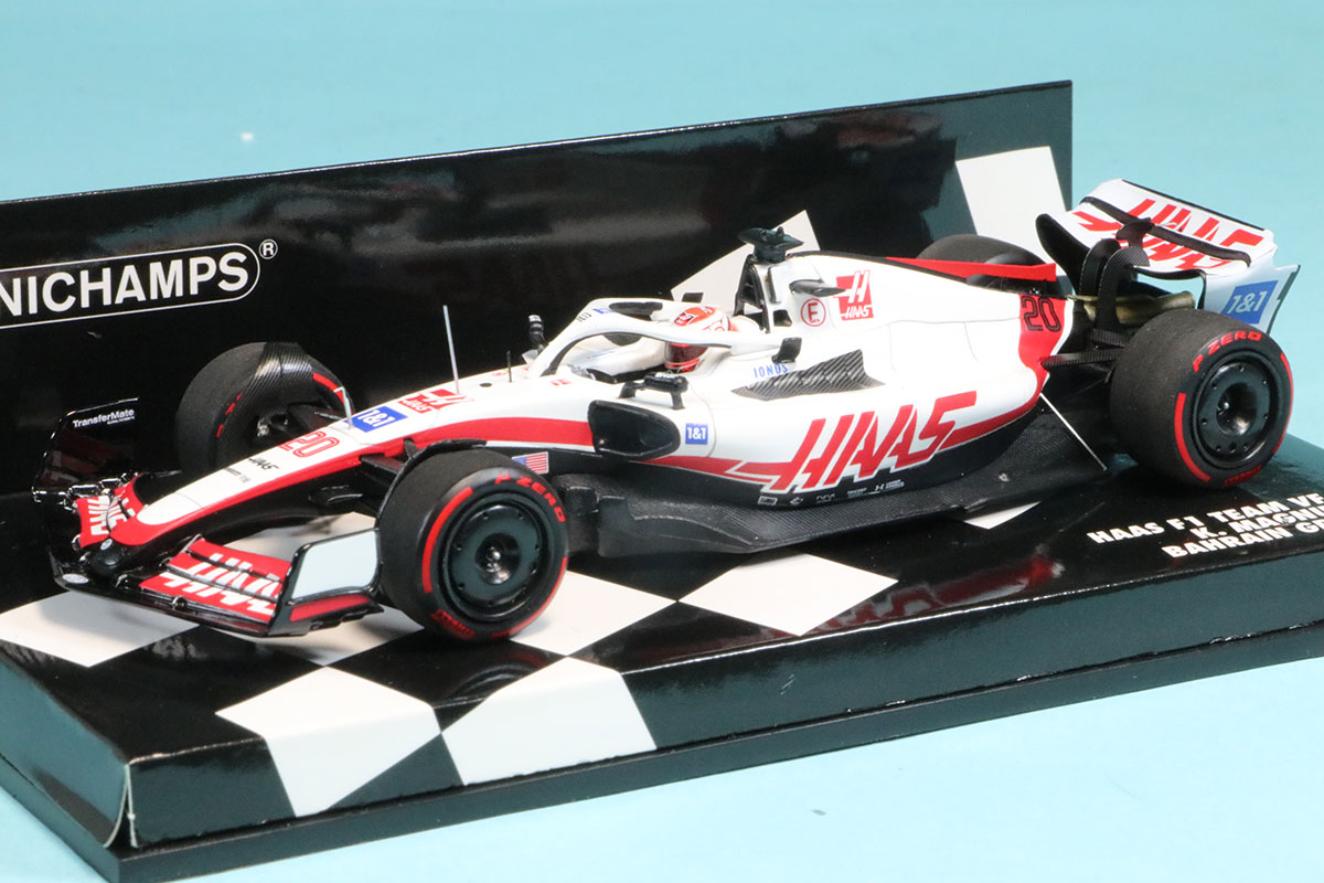 ミニチャンプス 1/43 ハース F1チーム VF-22 バーレーンGP 2022
