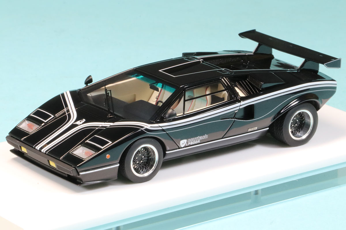 ミニカー1/43 バンダイ　ランボルギーニカウンタックLP500 1/43 ランボルギーニ カウンタック LP500S パールホワイト