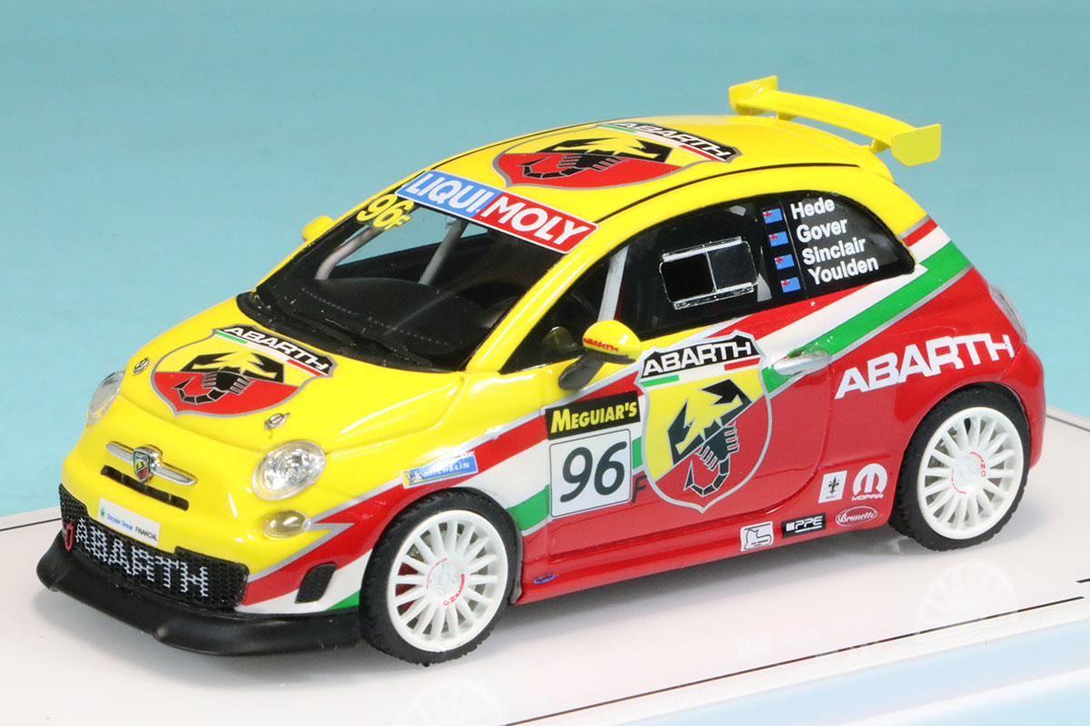 トゥルースケール 1/43 アバルト 695 アセットコルサ バサースト 12h 2014 No.96 クラスウィナー　TSM430695