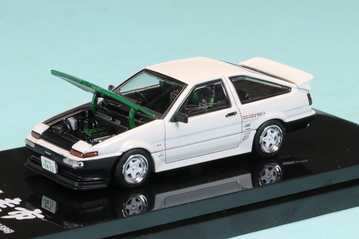 ホビージャパン 1/64 トヨタ スプリンタートレノ (AE86) DRIFT