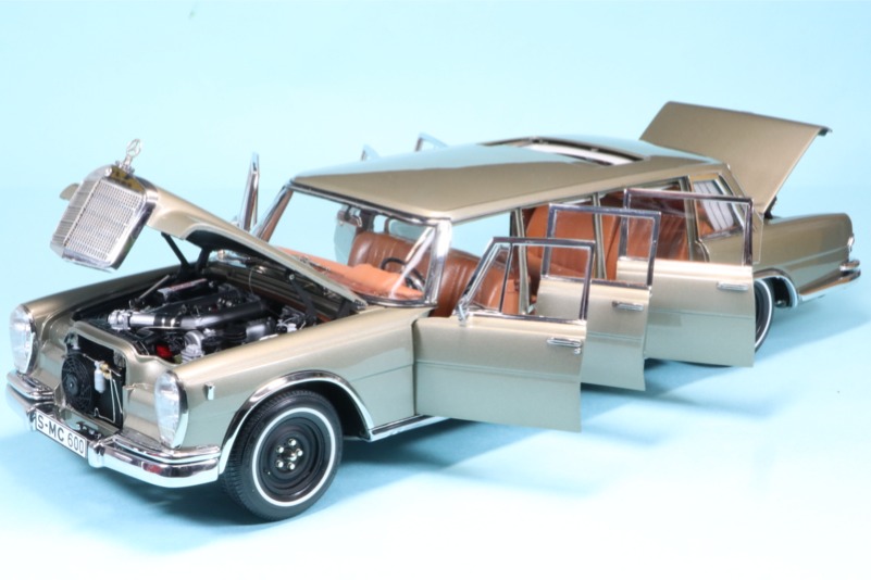 ミニカー 1966Mercedes-Benz600 1:18 Scale 1966 Mercedes-Benz 600 Pullman Acme SS-2209 | eBay