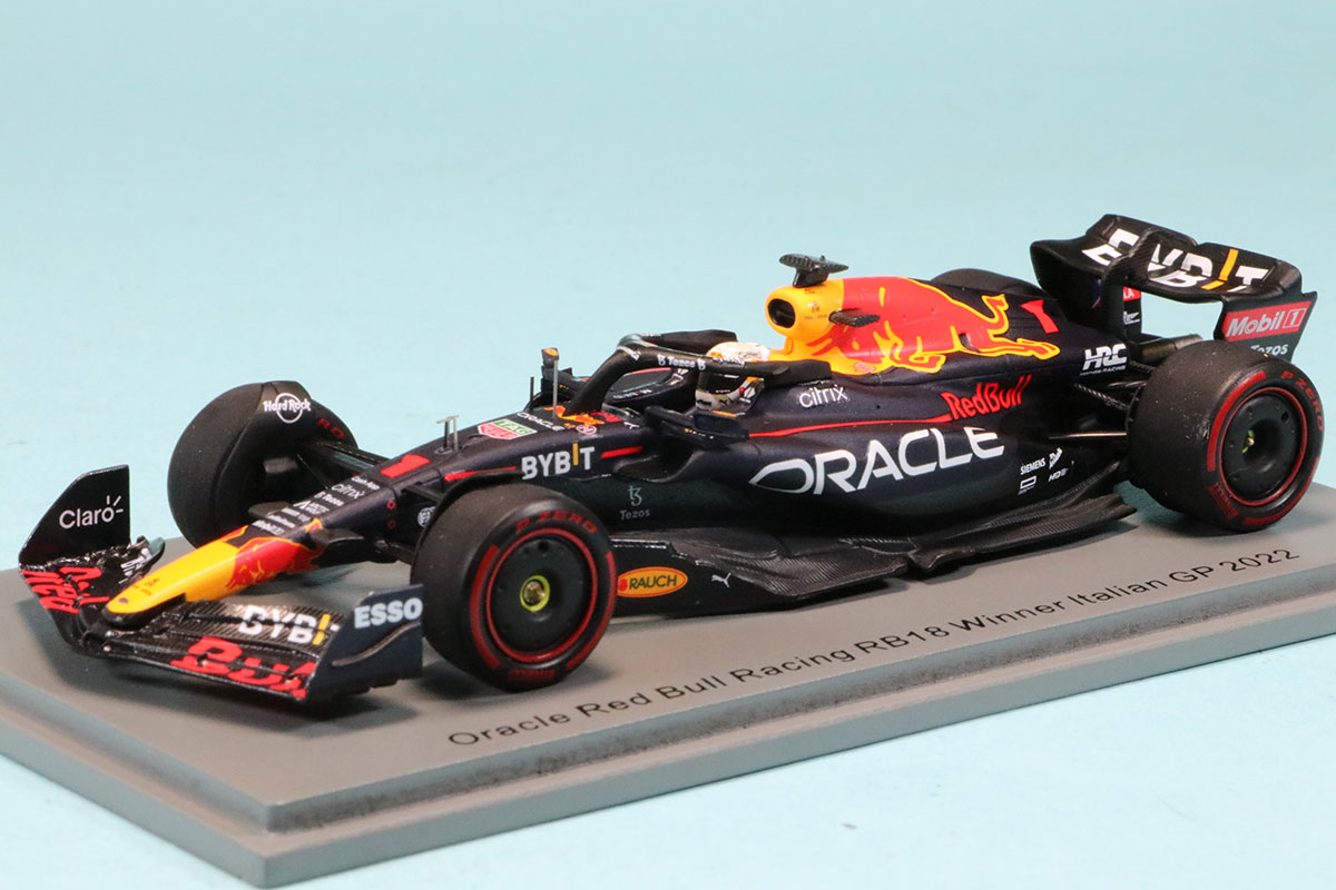 スパーク 1/43 レッドブル RB18 イタリア GP 2022 M.フェルスタッペン ウィナー　S8550