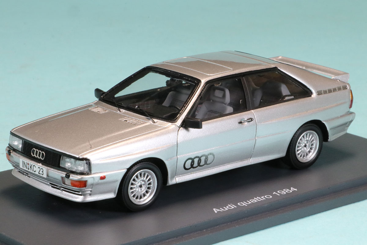 シュコー 1/43 アウディ クアトロ 1984 シルバー　450923500