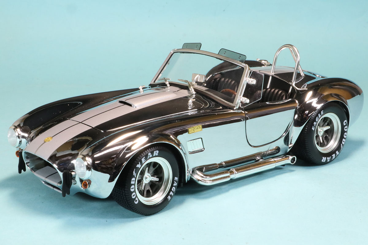 絶版未展示品 京商 1/18 シェルビー コブラ 427 S/C グリーン