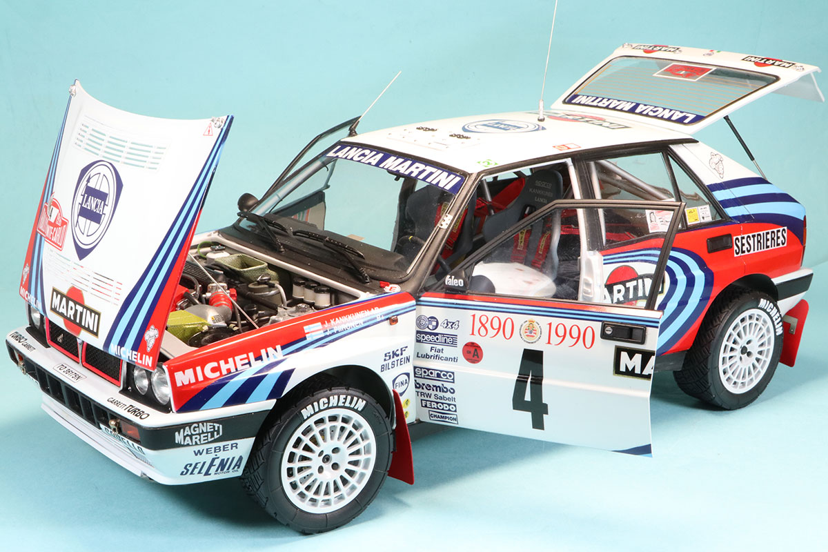 ランチア　デルタHF インテグラーレ　16V パーツカタログ 1/12 ランチア デルタ HF インテグラーレ 16V ＃16 完成