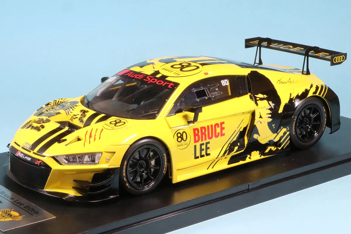 POPレース 1/18 アウディ R8 LMS 李 小龍 ブルースリー生誕80年記念モデル ドア開閉 　PR18-R8LMS-BL80