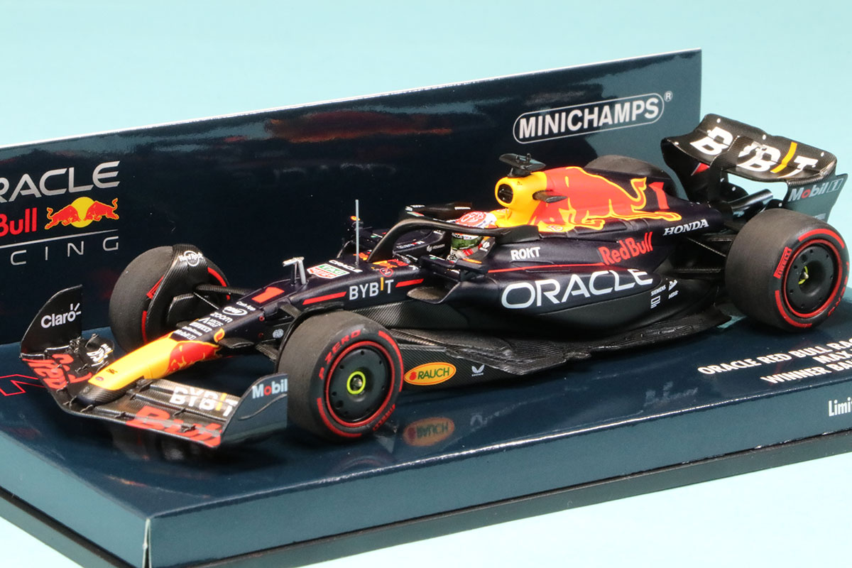 ミニチャンプス 1/43 レッドブル RB19 マックス フェルスタッペン 2023　417230101