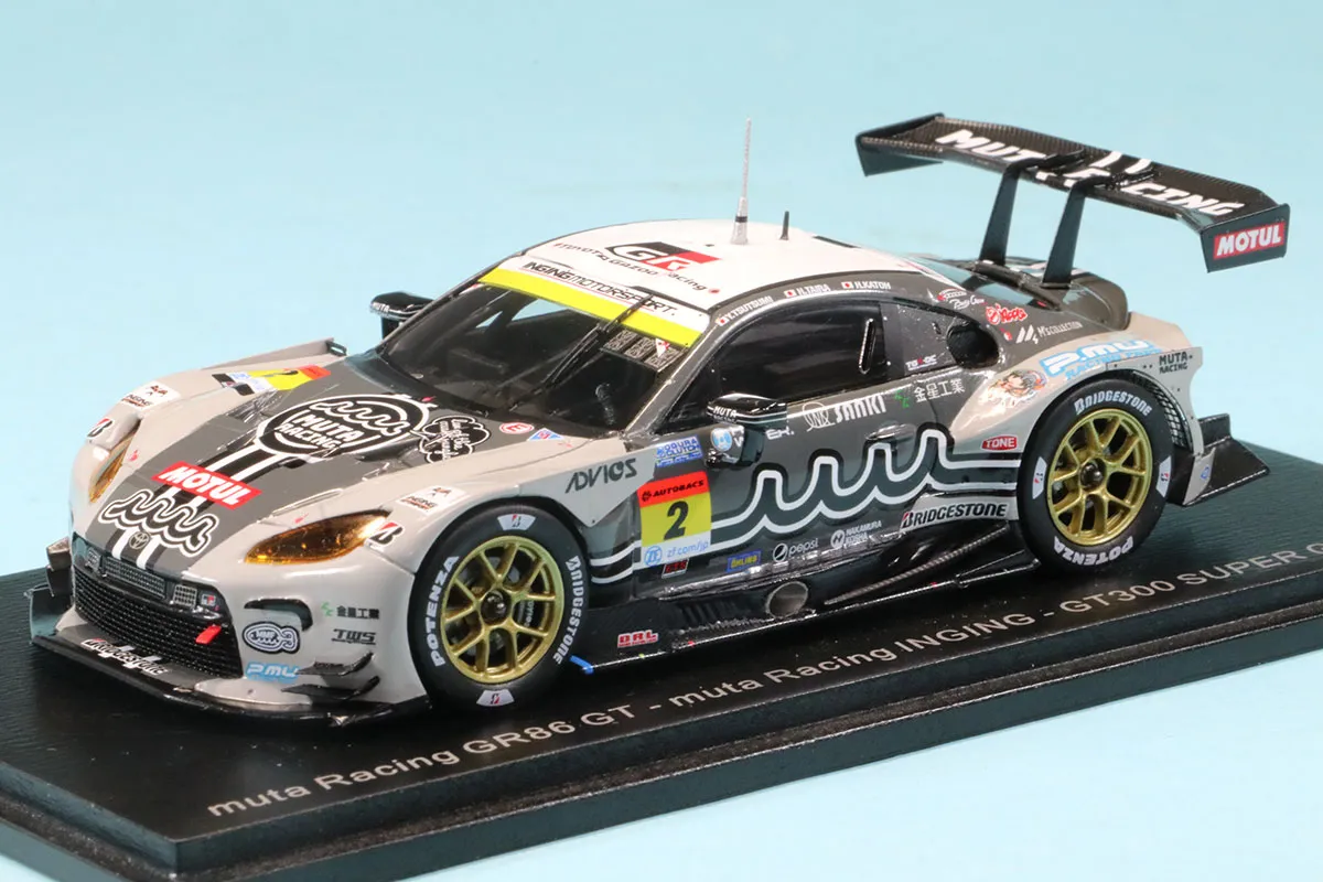 スパーク 1/43 ムータ レーシング GR86 GT No.2 muta Racing