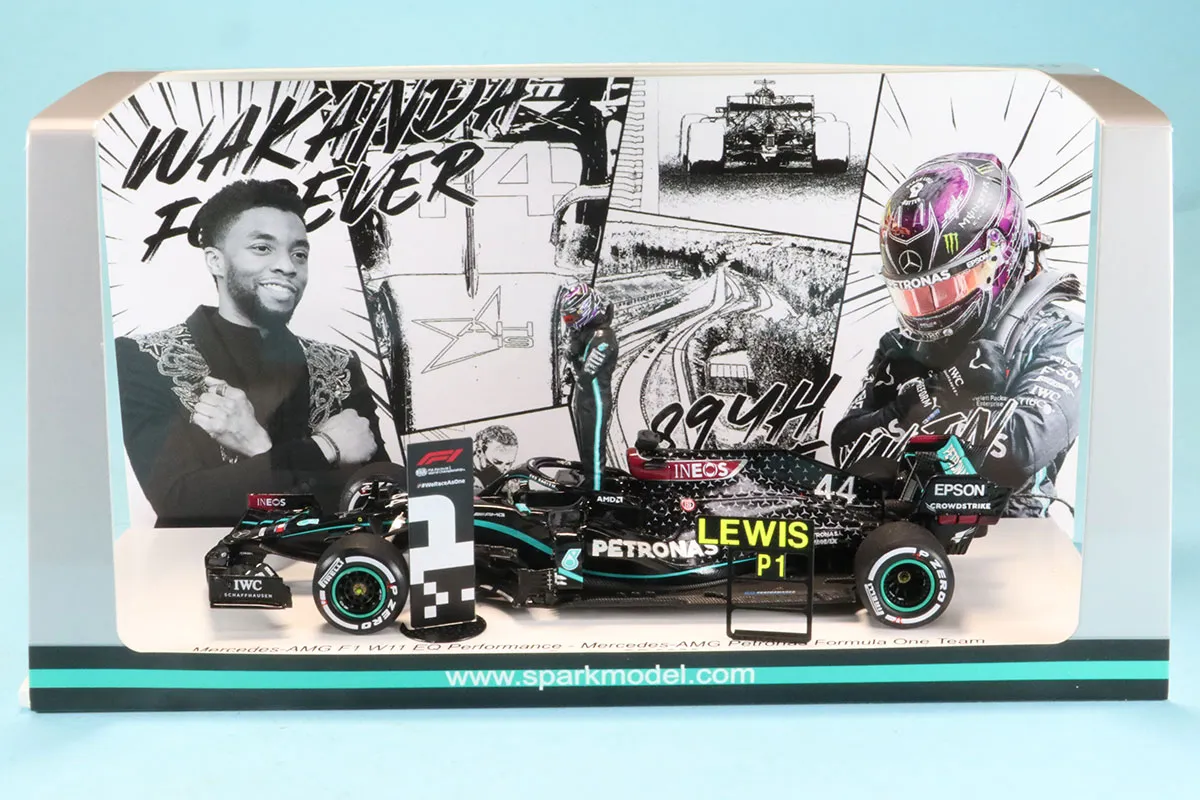 リアルウィン特注スパーク 1/43 メルセデス AMG W11 ベルギーGP  L.ハミルトン ウィナー ボード類付き　SP568