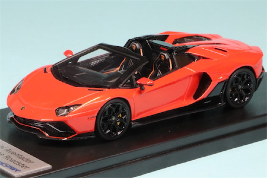 ルックスマート 1/43 ランボルギーニ アヴェンタドール アルティメイト ロードスター ザンサスオレンジ　LS532C