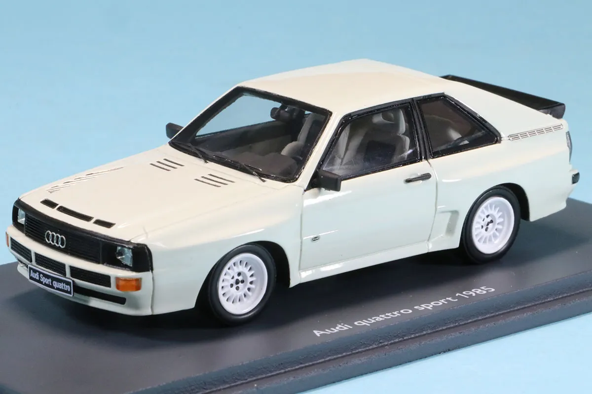 シュコー 1/43 アウディ クアトロ スポーツ 1985 ホワイト　43U00099