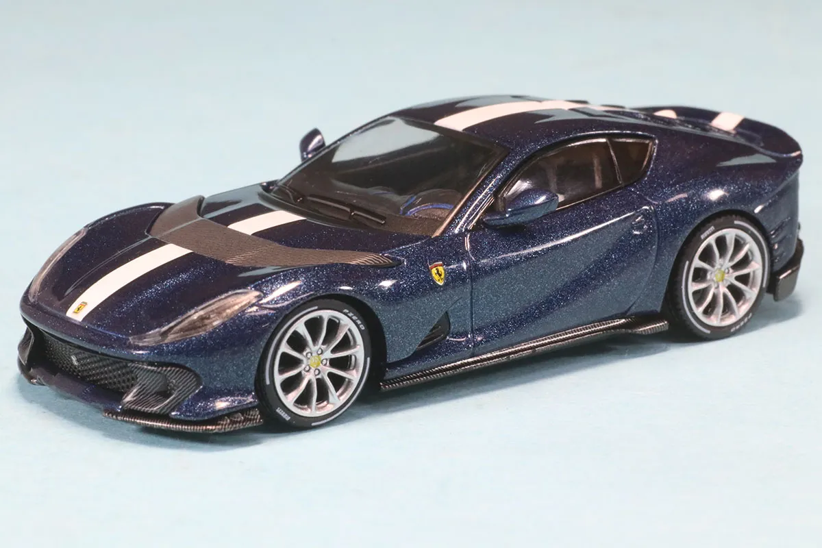 BBR 1/64 フェラーリ 812 コンペティション TdFブルー