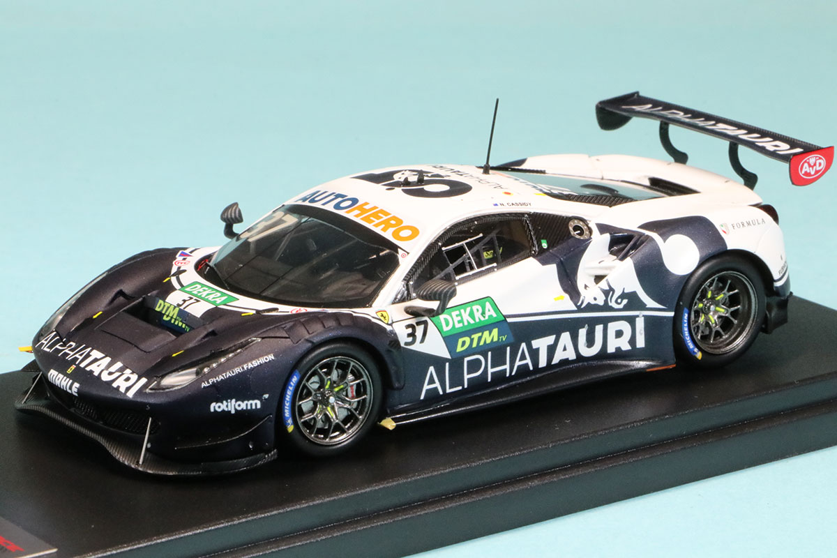 ルックスマート 1/43 フェラーリ 488 GT3 Evo. アルファタウリ DTM 2022 No.37 　LSRC157