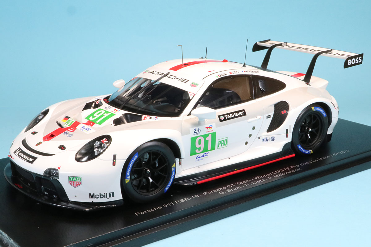 スパーク1/18 ポルシェ 911 RSR ルマン24h 2018 winner
