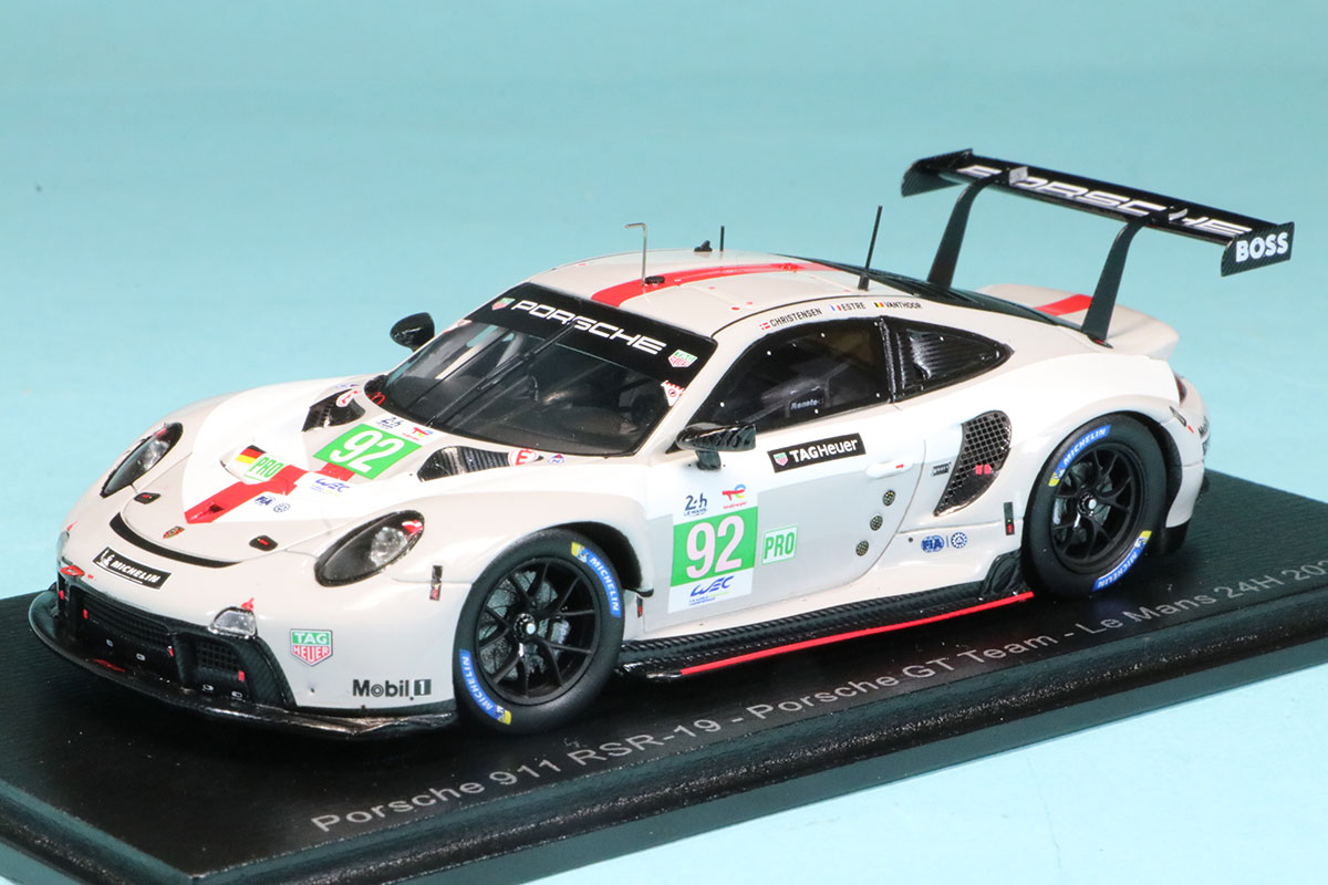 スパーク 1/43 ポルシェ 911 RSR-19 ルマン 2022 LMGTE-Pro No.92　S8646