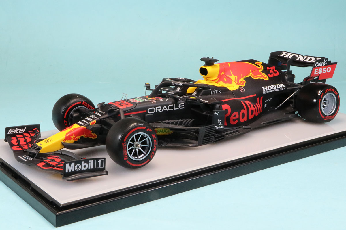 個人製作完成品 委託販売品 1/20 レッドブル RB16B アブダビGP 2021 M.フェルスタッペン ウィナー ワールドチャンピオン　RFWMK2003_TKD