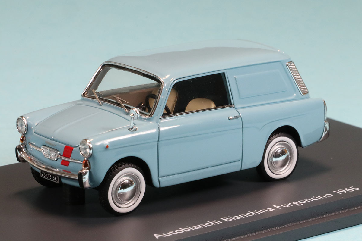 シュコー 1/43 アウトビアンキ ビアンキーナ ミニバン 1965 ライトブルー　450933500