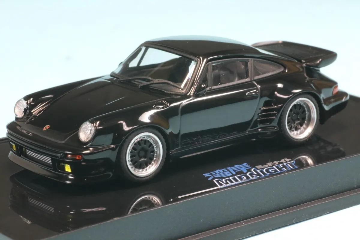 オートアート 1/64 ポルシェ 911 (930) ターボ 「湾岸