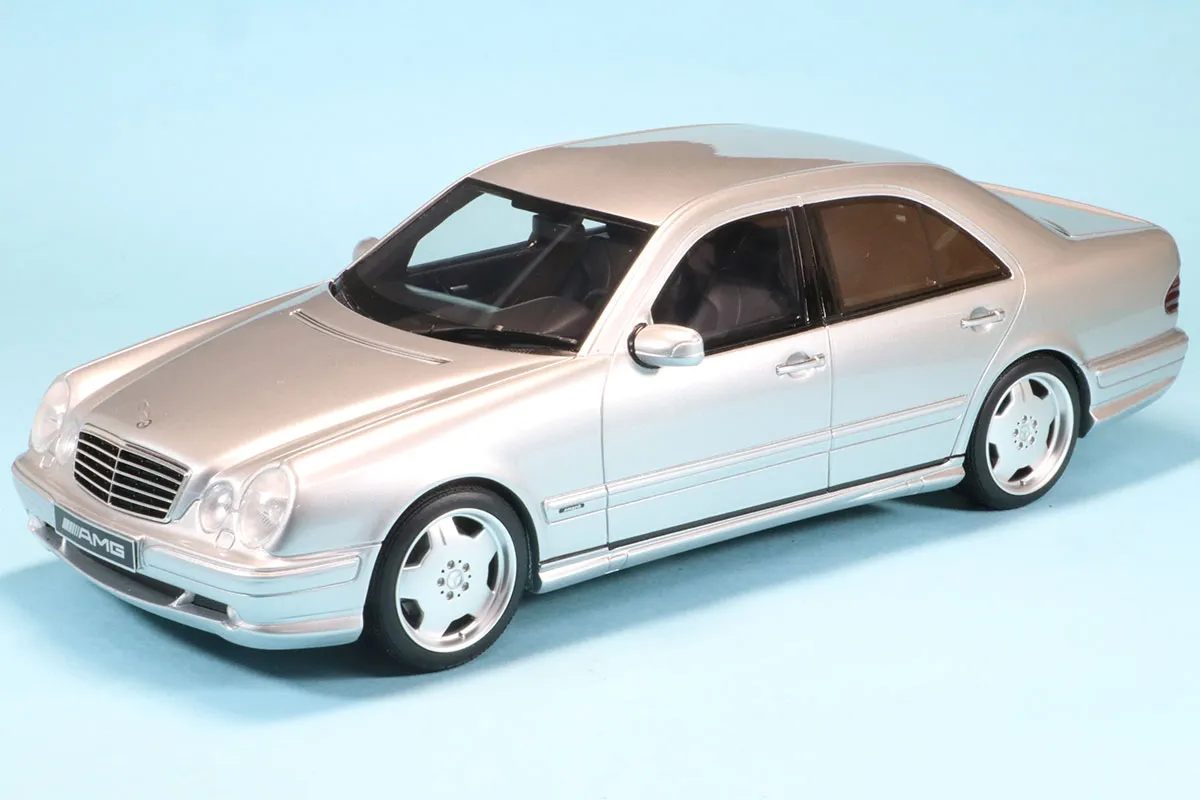 [お値下げ] ベンツAMG E55(W210) リアエンブレム オットーモビル 1/18 メルセデスベンツ Eクラス E55 AMG W210