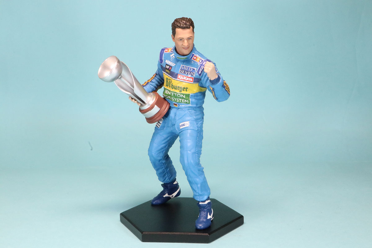 アートスケール 1/10 M.シューマッハ 1995 ワールドチャンピオン フィギュア　MS-20-FIG1995