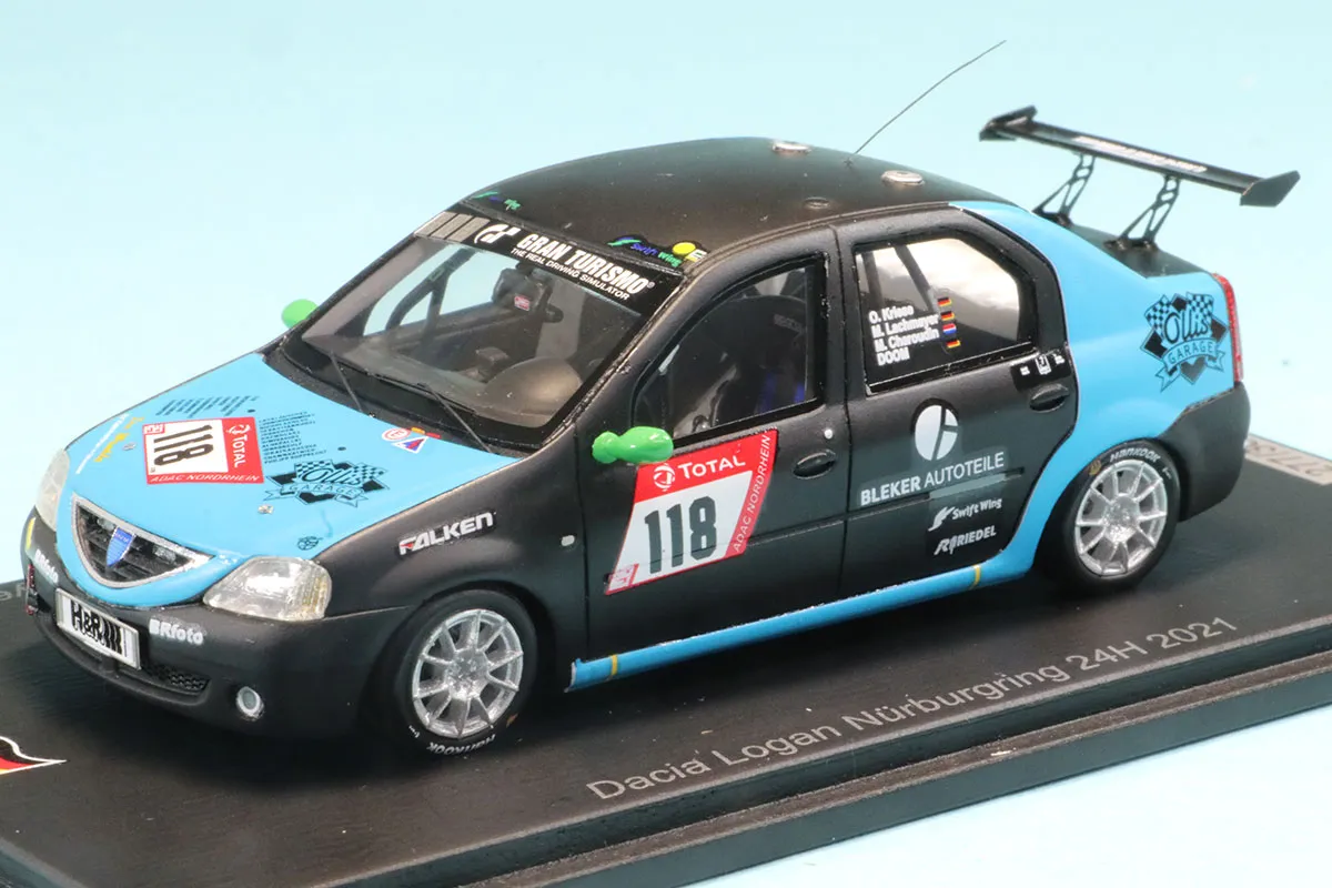 スパーク 1/43 ダチア ロガン ニュルブルクリンク 24h 2021 No.118