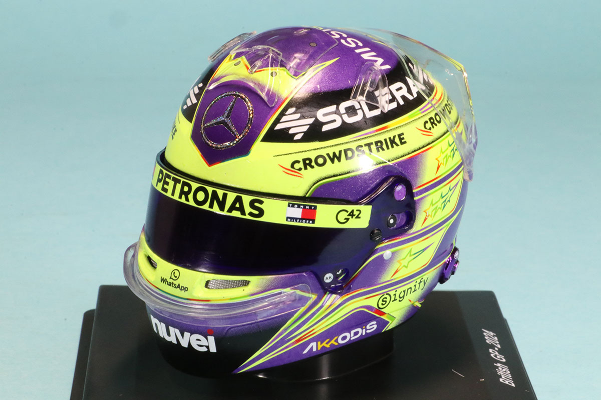 スパーク 1/5 ヘルメット L.ハミルトン 2024　5HF145