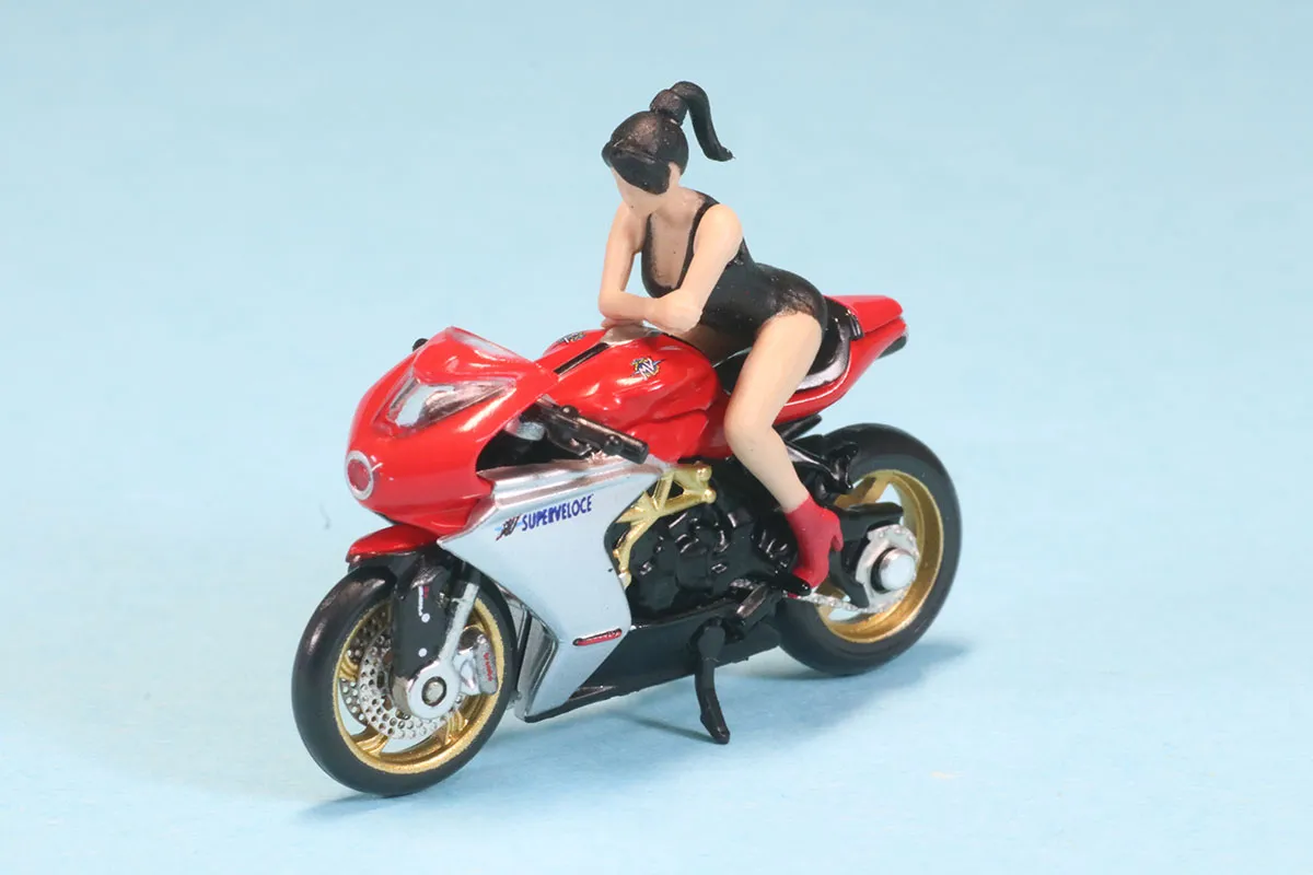 CMモデル 1/64 MVアグスタ スーパーヴェローチェ 800 レッド