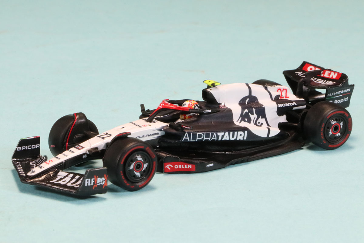 スパーク 1/64 アルファタウリ AT04 No.22 角田裕毅 Y290 ミニカー