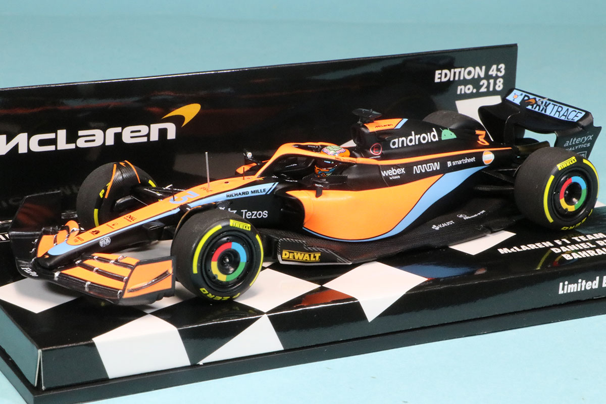 ミニチャンプス 1/43 マクラーレン F1チーム MCL36 バーレーンGP 2022 D.リカルド　537224303