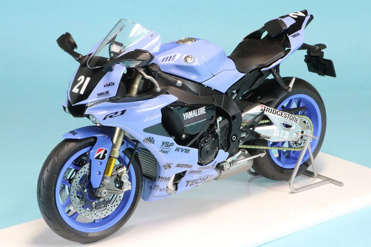 ロムファクトリー 1/12 ヤマハ YZF-R1M TECH21 リバリィカラー　RFT14133-21_MS