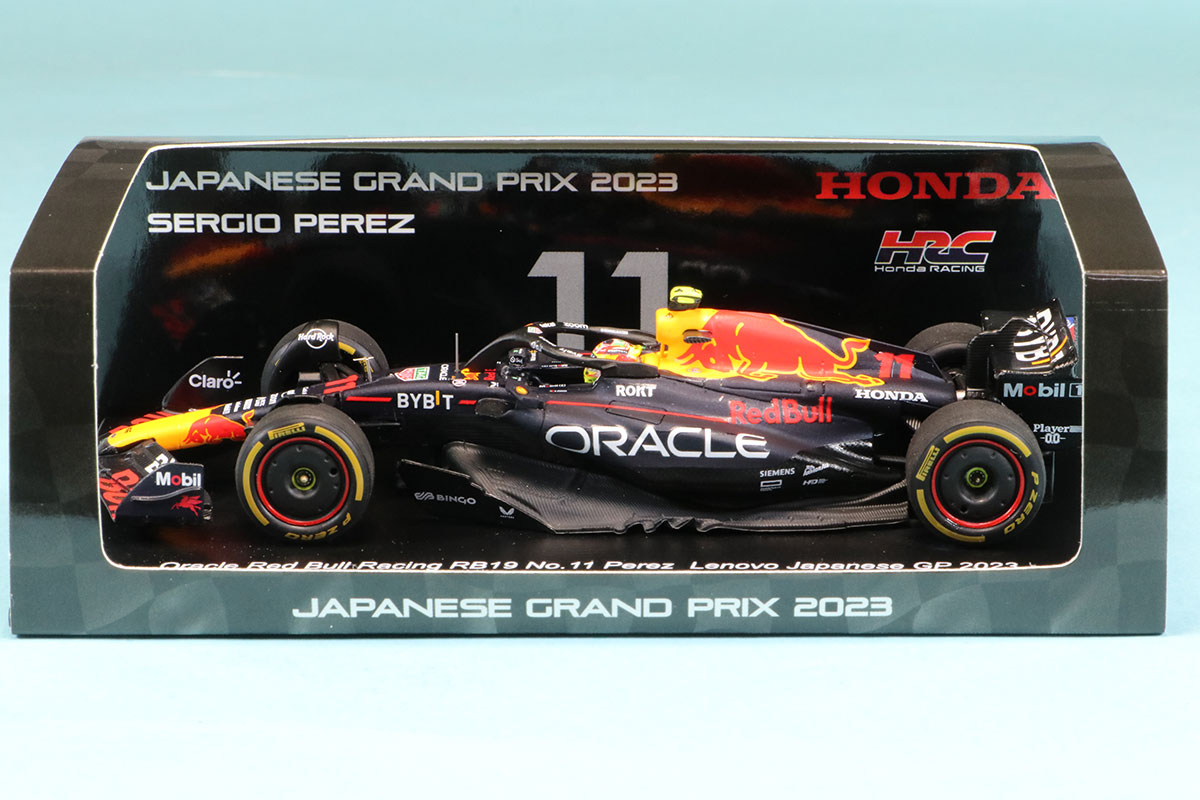 鈴鹿サーキット特注スパーク 1/43 レッドブル RB19 日本 GP 2023 S.ペレス　SCS242