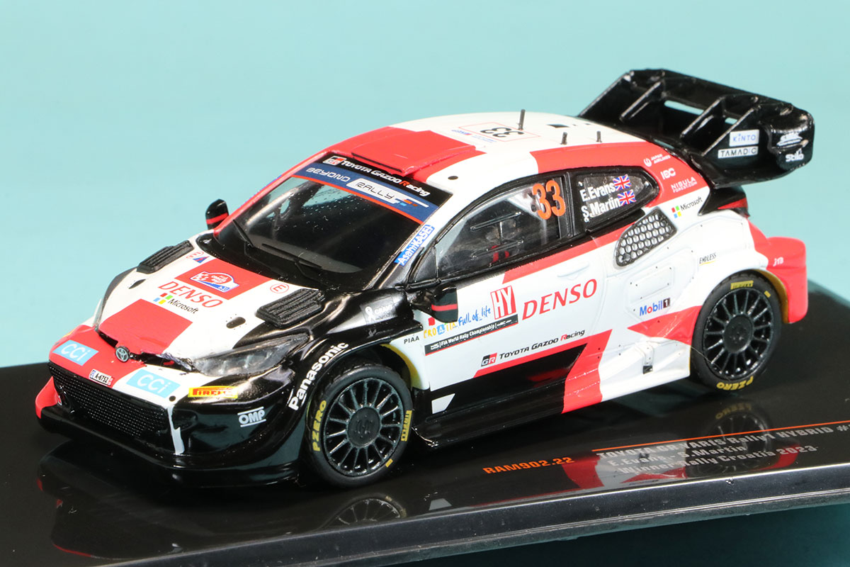 【激レア！】トヨタ GRヤリス ラリー1 22年 チャンピオン サイン入り！ 激レア！】トヨタ GRヤリス ラリー1 22年 チャンピオン サイン