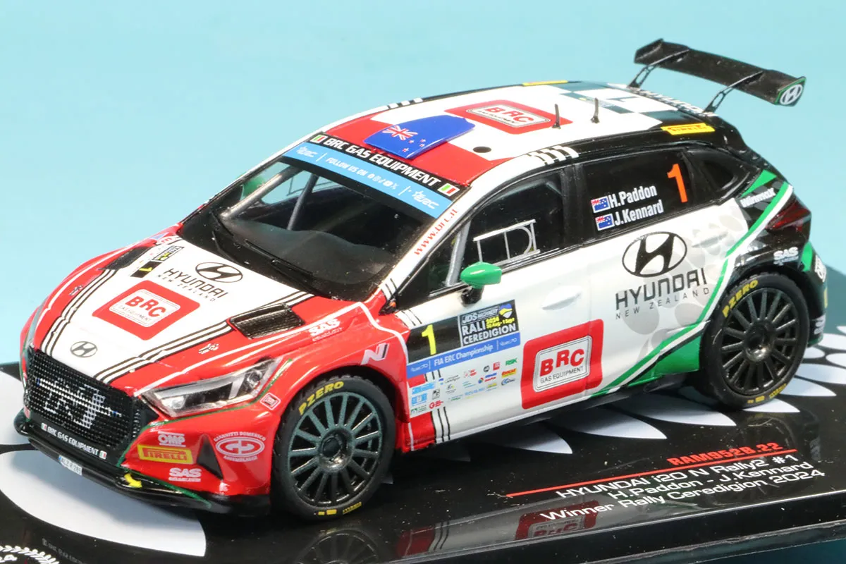 イクソ 1/43 ヒョンデ i20 Rally ラリー2 2024 ラリーケレディジョン ウィナー No.1 ヘイデン・パッドン/ジョン・ケナード（ヨーロッパチャンピオン）　RAM952B