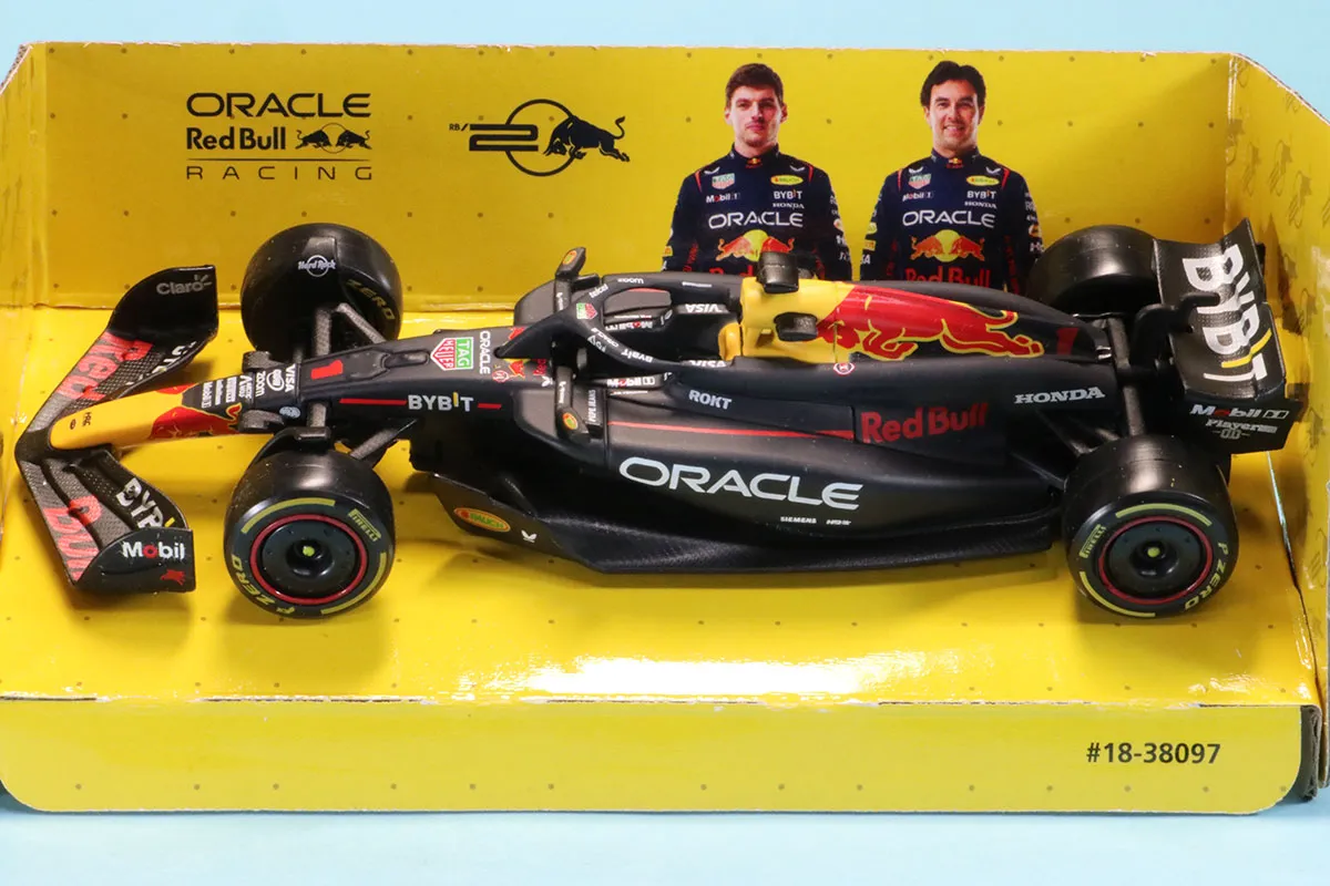 ブラーゴ 1/43 レッドブル RB20 No.1 2024 M.フェルスタッペン  BUR38097V