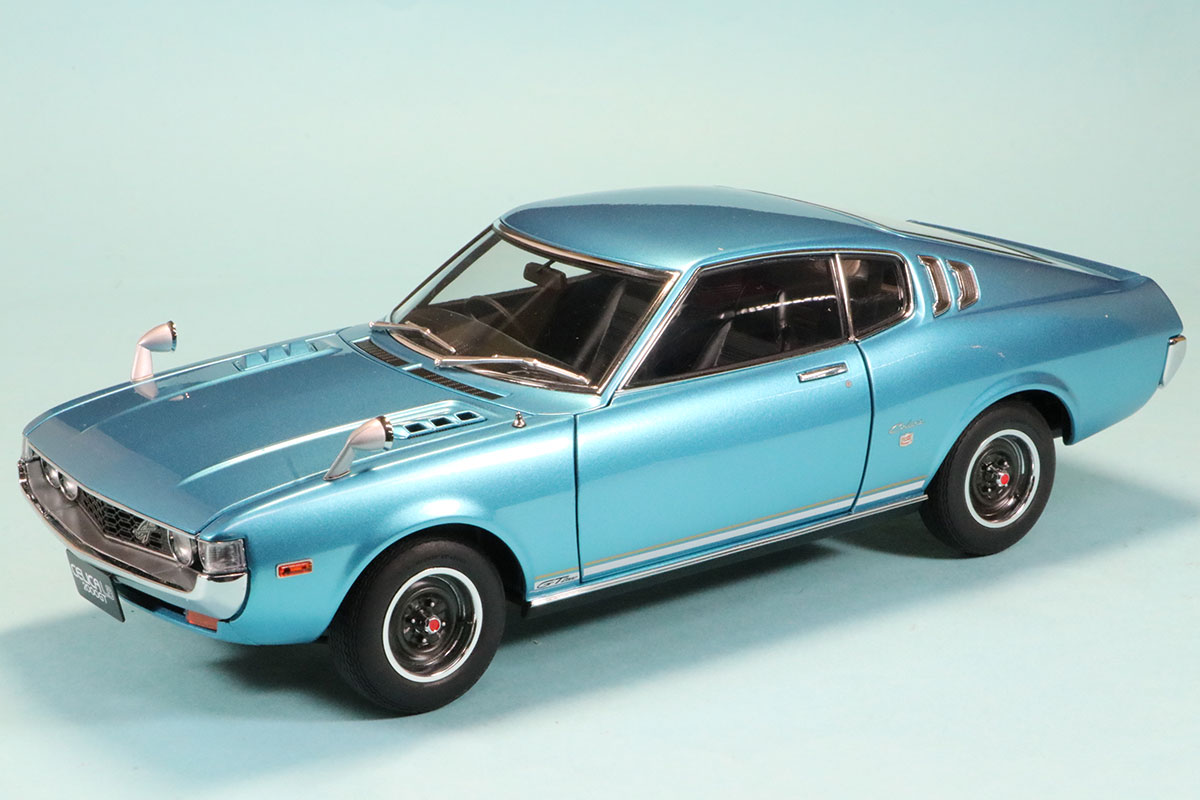 オートアート 1/18 トヨタ セリカ リフトバック 2000GT RA25 1973 ターコイズブルー・メタリック　78767