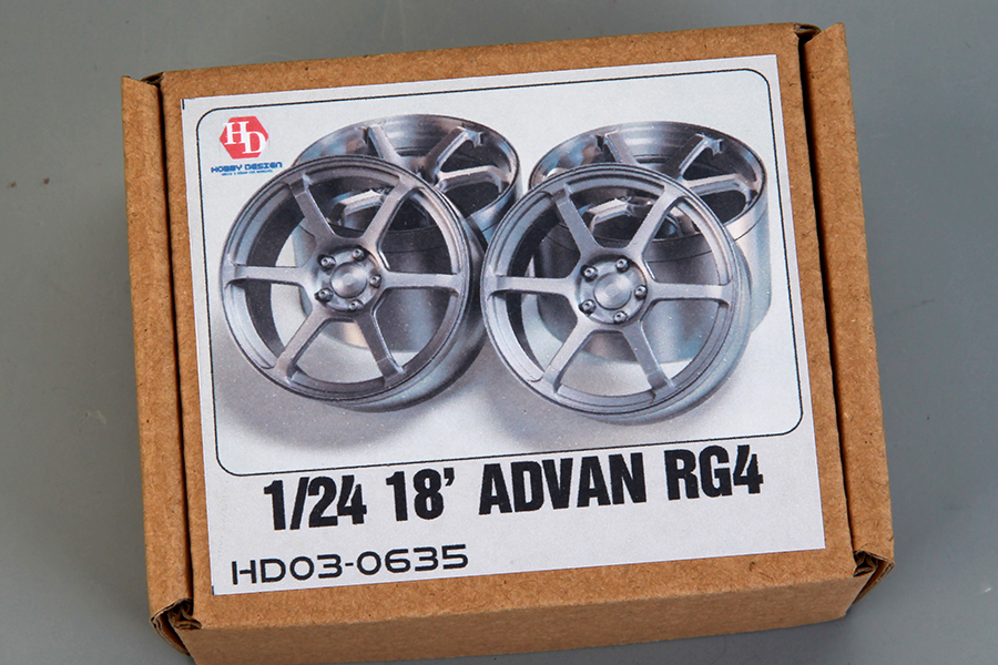 [メーカー絶版]　ホビーデザイン 1/24 18インチ アドバン RG4 ホイールセット　HD03-0635