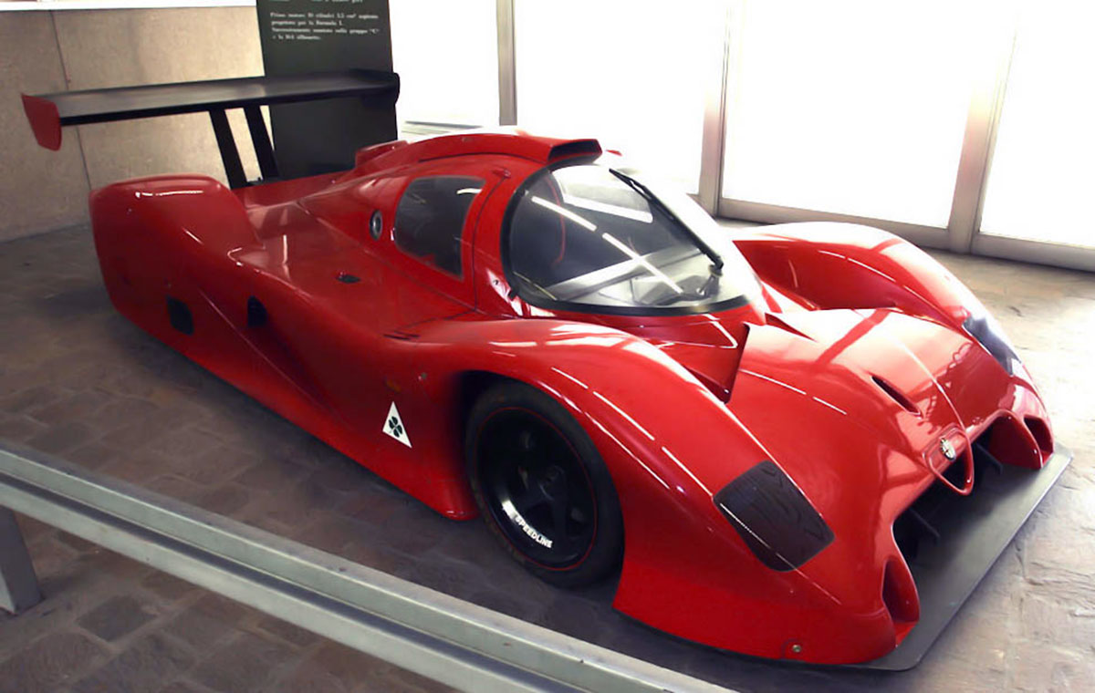 ルックスマート 1/18 アルファロメオ SE 048SP プロトタイプ