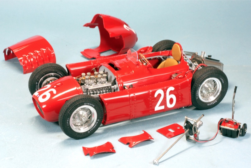 CMC 1/18 ランチア フェラーリ D50 M-180 アウトレット CMC 1/18 ランチア フェラーリ D50 M-180 アウトレット