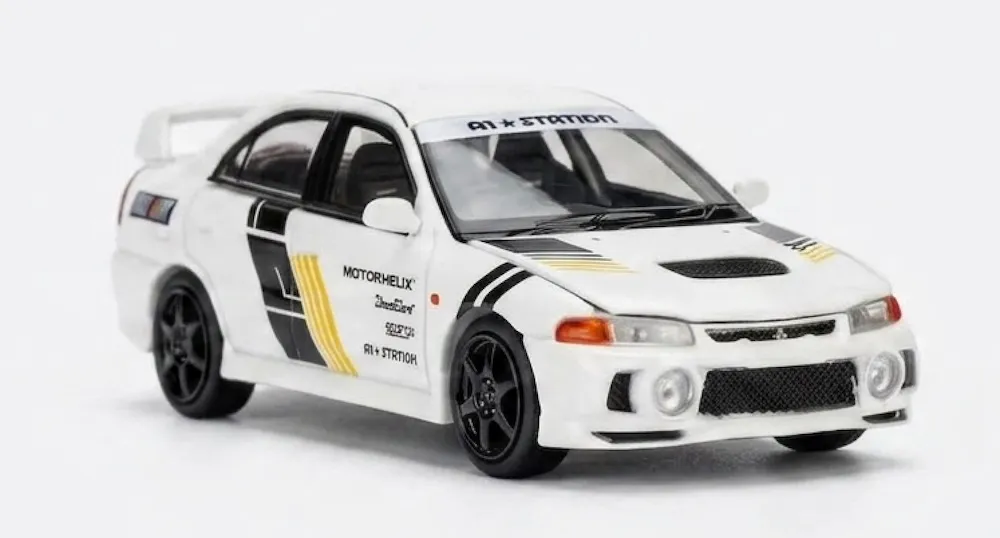 [予約] モーターヘリックス 1/64 ミツビシ ランサーエボリューション4 GSR TECKWRAPホワイト (カスタム仕様)　M64024